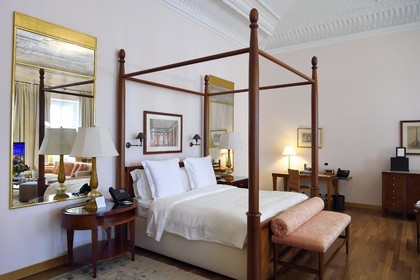 Italy, Lombardy, Milan, Fashion Quadrilateral (Quadrilatero della moda), Four Seasons Hotel Milano, the Renaissance suite