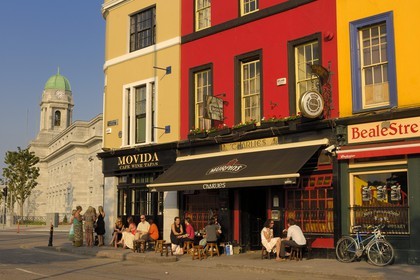 Irlande, Comté de Cork, Cork, pub Charlies