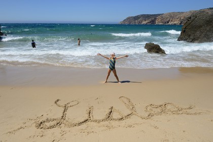 Portugal, région de Lisbonne, Cascais, petite plage sauvage de Abano au nord de la plage de Guincho sur la côte d'Estoril