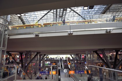 Allemagne, Berlin, Hauptbahnhof, la gare principale Hauptbahnhof conçue par l'architecte Meinhard von Gerkan