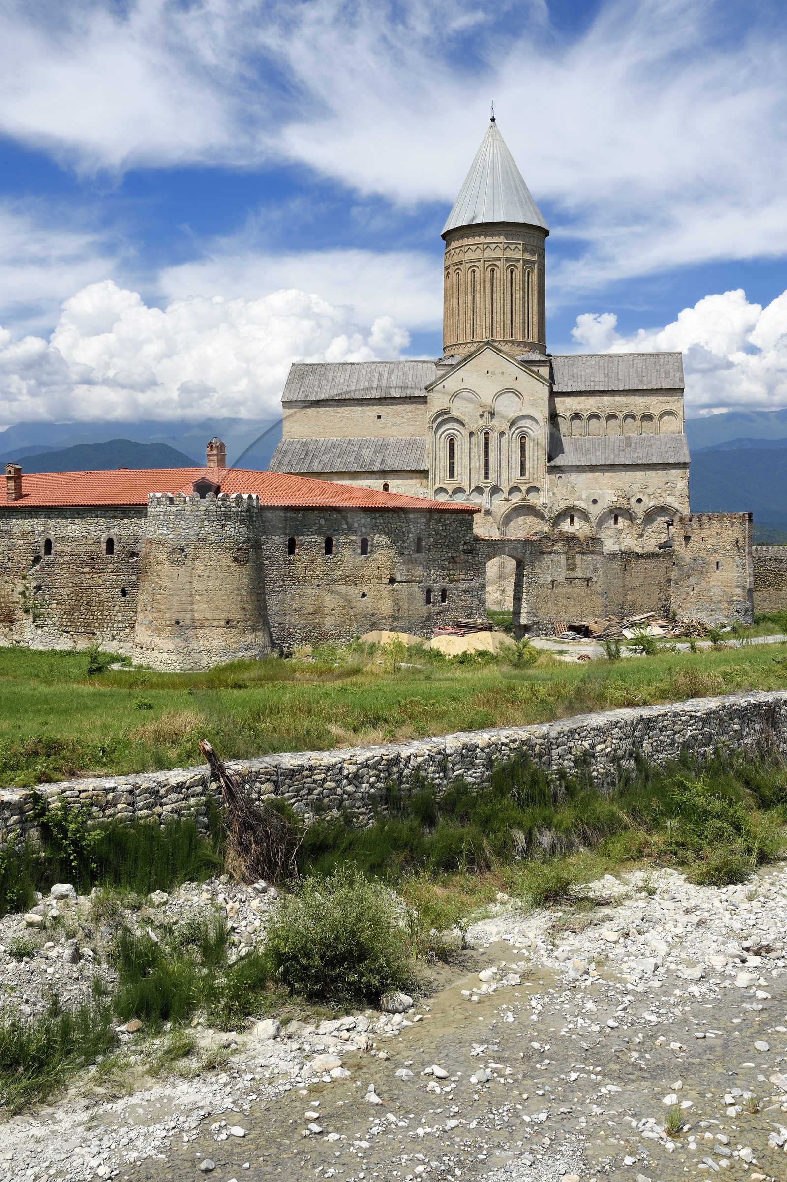 Géorgie, Kakheti, region de Telavi, monastère orthodoxe Alaverdi