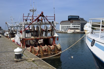 France, Seine-Maritime (76), Pays de Caux, Côte d'Albâtre, le port de Fécamp et le futur Musée des Pêcheries