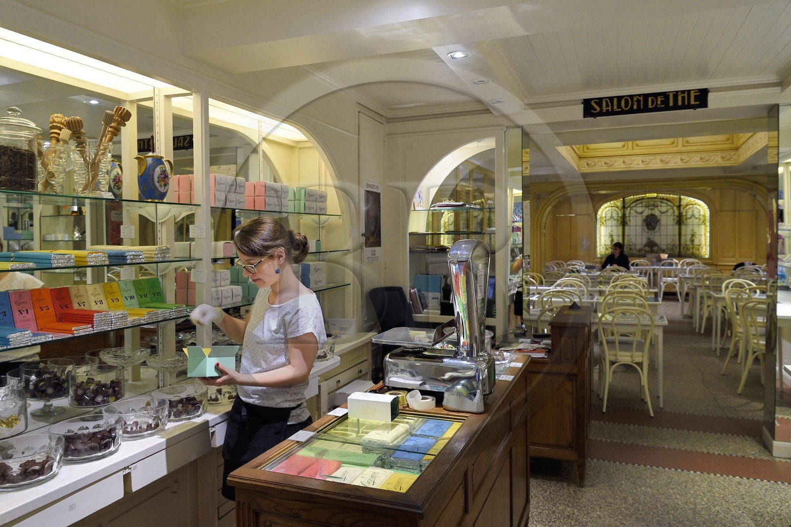 France, Pyrénées-Atlantiques (64), Pays-Basque, Bayonne, salon de thé et chocolatier Chez Cazenave rue du Port Neuf