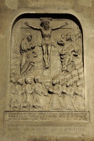 France, Paris (75), Eglise Saint-Séverin, pierre funéraire transportée du charnier qui était devant l'église