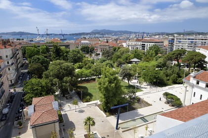 France, Var, Toulon, quartier Chalucet, the Jardin Alexandre 1er and the port in the background