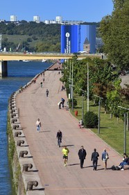 France, Seine-Maritime (76), Rouen, le Panorama XXL sur les quais de Seine rive droite