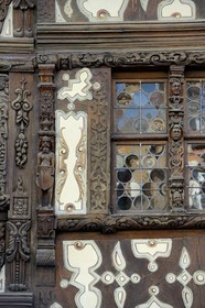 France, Bas Rhin, Saverne, detail of the facade of the Maison Katz from the 17th century