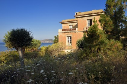 France, Var, Le Rayol Canadel sur Mer, Domaine du Rayol, Conservatoire du Littoral Estate compulsory mention, Jardin des Mediterranees designed by landscaper Gilles Clément, the mansion l'Hôtel de la Mer