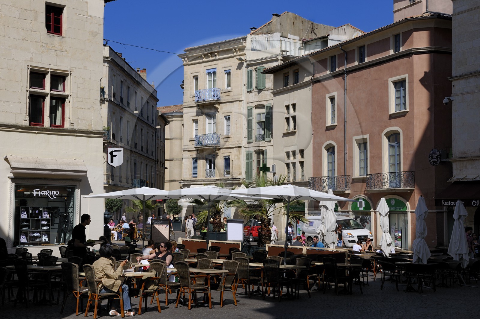 France, Gard (30), Nimes, la place aux Herbes France, Gard (30), Nimes, la place aux Herbes