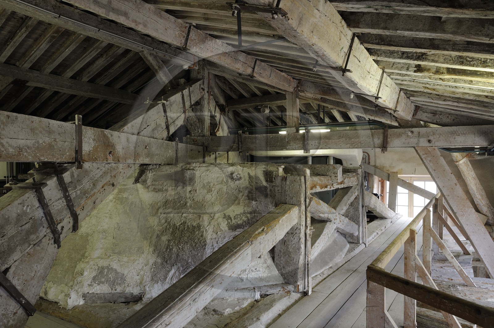 France, Yvelines (78), château de Versailles, classé Patrimoine Mondial de l'UNESCO, au dessus de la Galerie des Glaces