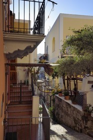 Italie, Sicile, iles Eoliennes, classées Patrimoine Mondial de l'UNESCO, Ile de Lipari, Lipari, une maison de la vieille ville