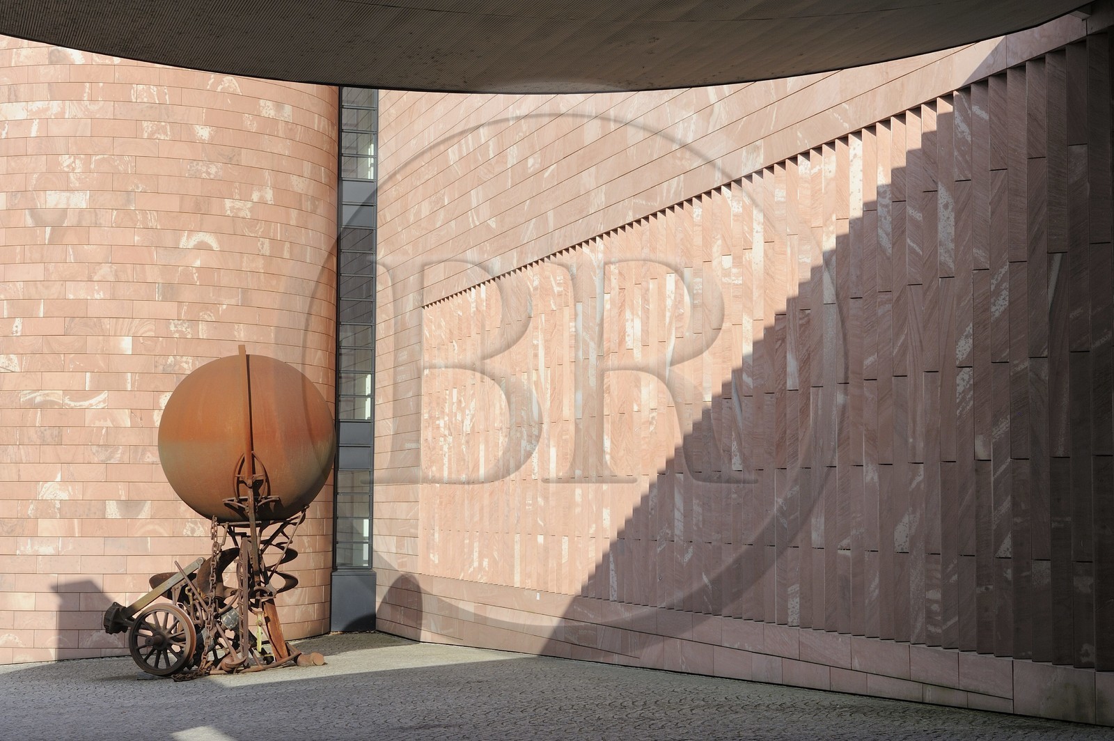 Suisse, Bâle, musée Tinguely de l'architecte Mario Botta