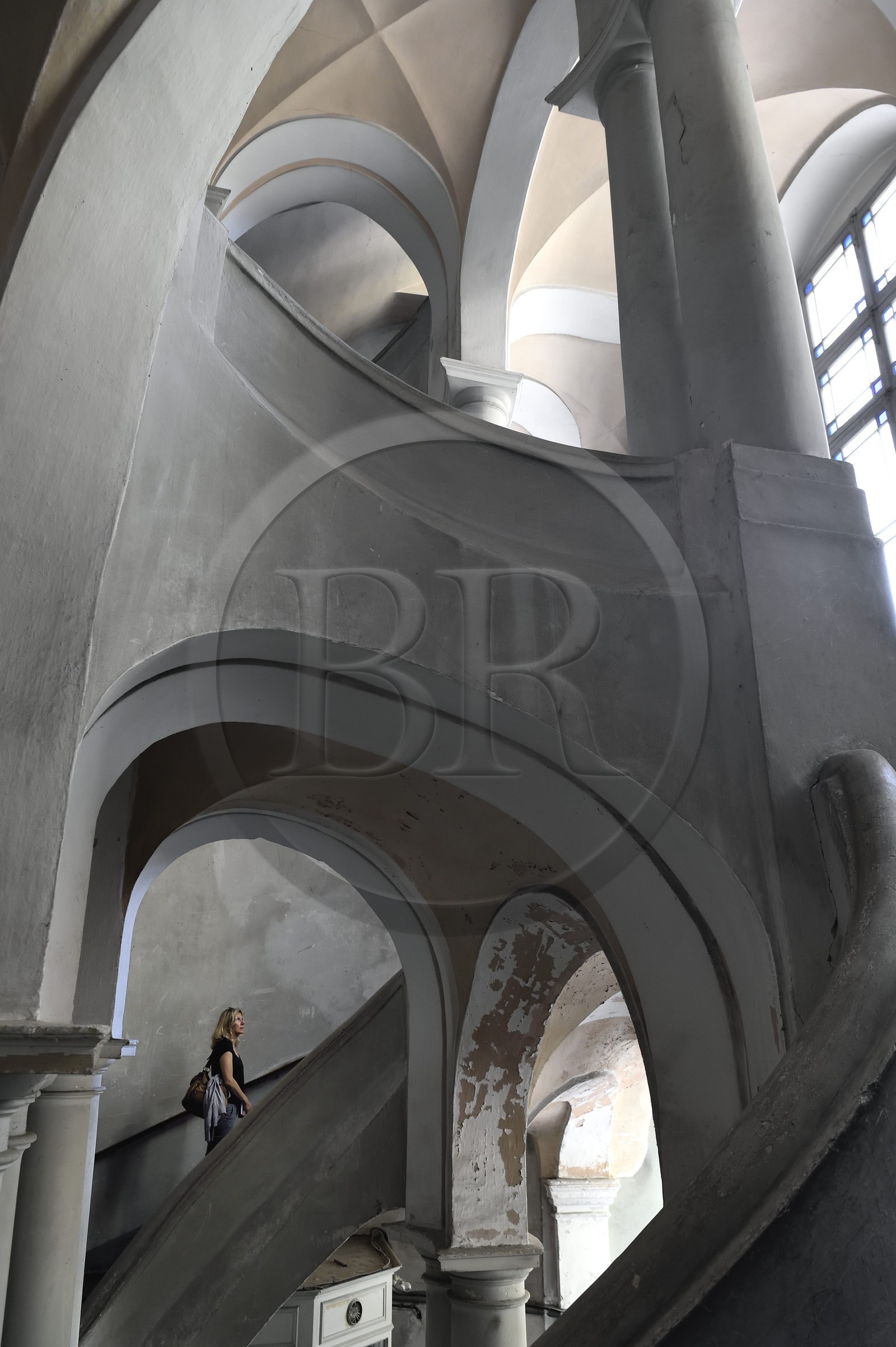 France, Alpes-Maritimes (06), Nice, Palais Heraud (1757), escalier à double révolution