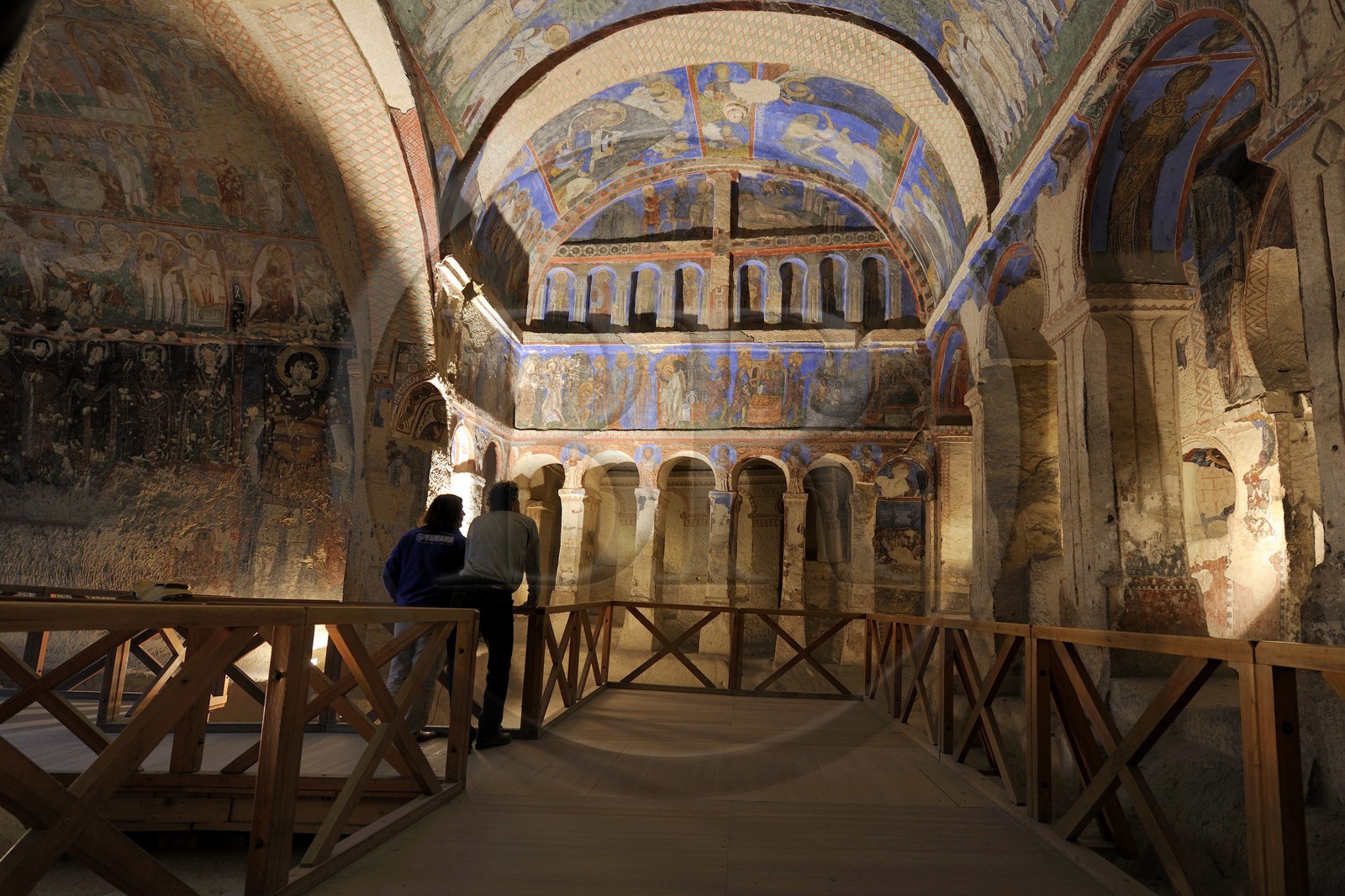 Turquie, Anatolie Centrale, province de Nevsehir, Cappadoce classée Patrimoine Mondial de l'UNESCO, Göreme, le musée en plein air, église  à la Boucle troglodytique (Tokali Kilise)
