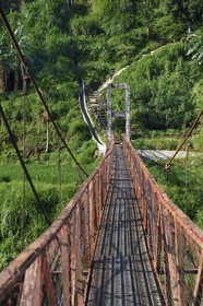 Philippines, Ifugao province, Banaue town, suspension bridge at the exit of the city