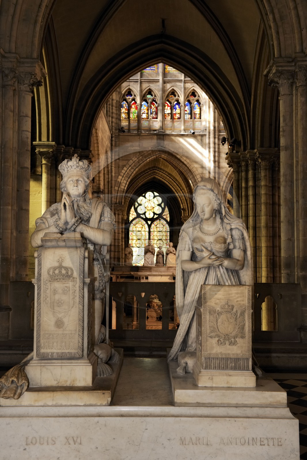 France, Seine-Saint-Denis (93), Saint-Denis, la basilique de Saint-Denis, orants de Louis XVI et de Marie-Antoinette France, Seine-Saint-Denis (93), Saint-Denis, la basilique de Saint-Denis, orants de Louis XVI et de Marie-Antoinette