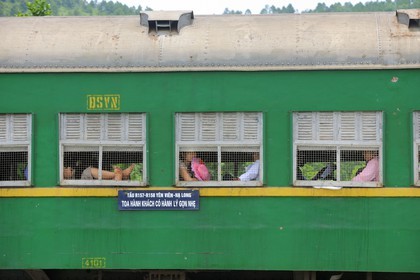 Vietnam, Train reserved for the traders and their goods between Hanoi and Along
