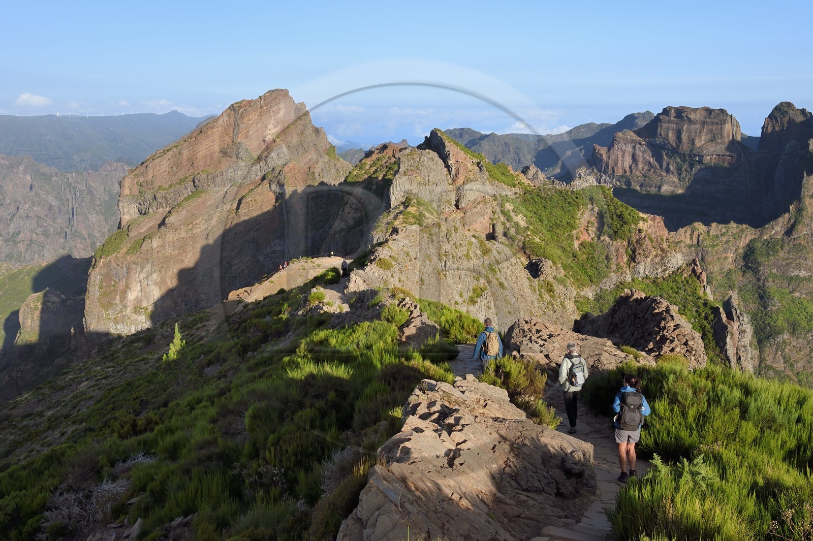 Portugal, Ile de Madère, randonnée sur le Vereda do Areeiro entre les monts Pico Ruivo (1862m) et Pico Arieiro (1817m)
