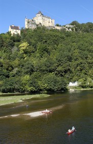 France, Dordogne, Castle of Castelnaud la Chapelle Overhanging the Dordogne River