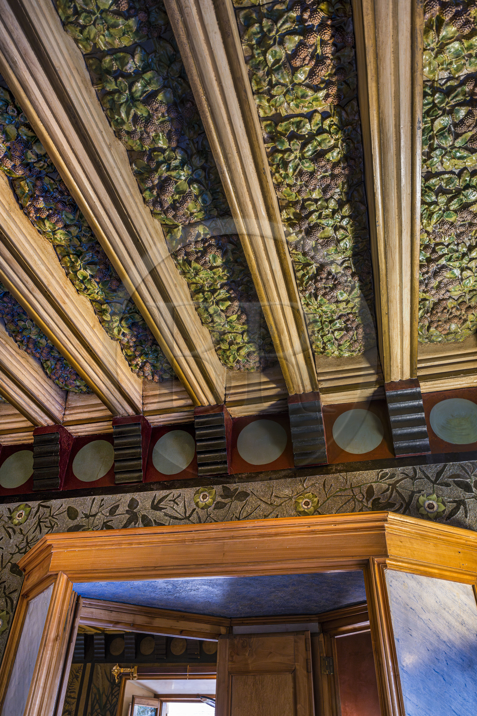 Espagne, Catalogne, Barcelone, Casa Vicens (1883 - 1885) de l'architecte du modernisme catalan Antoni Gaudi, site classé au Patrimoine Mondial de l'UNESCO, salle à manger