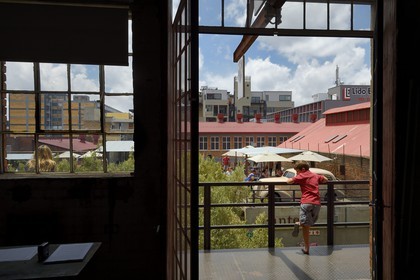 South Africa, Gauteng Province, Johannesburg, Maboneng district, Arts on Main, multi-discipline arts centre in a renovated warehouse that was originally built in 1911, mixing art galleries, bookstores, restaurants and trendy shops