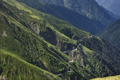 Géorgie, Kakheti, region de Touchétie, la très spectaculaire piste qui relie Telavi à Omalo en passant par le Col d'Abano à 2826 mètres