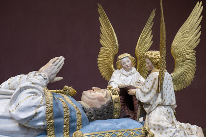 France, Côte-d'Or (21), Dijon, zone classée Patrimoine Mondial de l'UNESCO, Musée des Beaux-Arts dans l'ancien palais des ducs de Bourgogne, salle des tombeaux, gisant du cénotaphe du duc de Bourgogne Philippe le Hardi