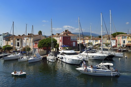 France, Var, Gulf of St Tropez, the Port Grimaud seaside town, houses with private jetty