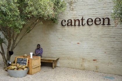 South Africa, Gauteng Province, Johannesburg, Maboneng district, Arts on Main, multi-discipline arts centre in a renovated warehouse that was originally built in 1911, mixing art galleries, bookstores, restaurants and trendy shops