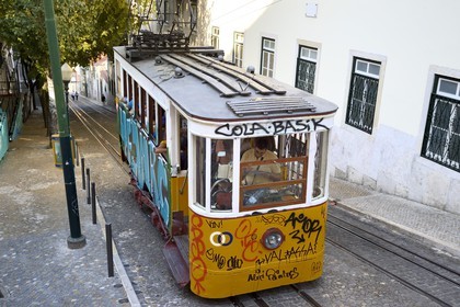 Portugal, Lisbonne, quartier du Bairro Alto, Elevador da Gloria, funiculaire