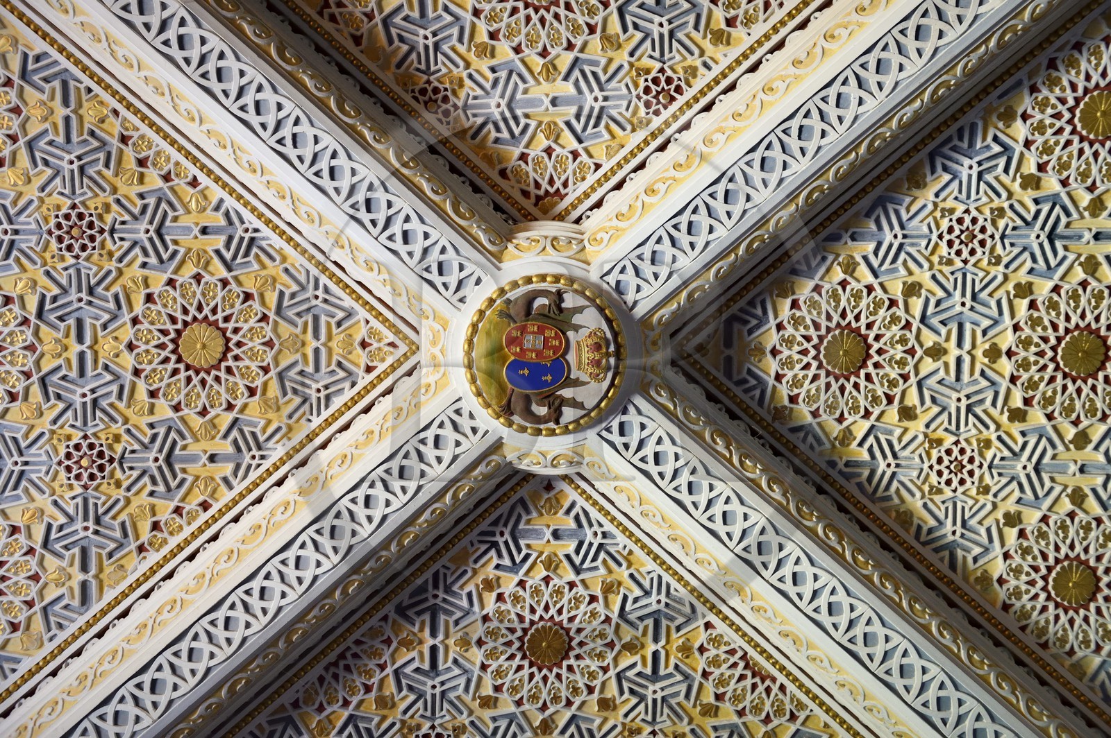Portugal, région de Lisbonne, Sintra, le Palais national de Pena (Palacio Nacional da Pena) classé Patrimoine Mondial de l'UNESCO, détail du plafond de la chambre de la Reine