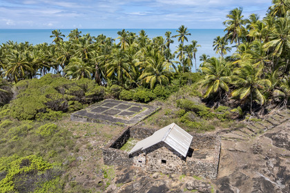 France, Guyane, Kourou, Iles du Salut, l'Ile du Diable, la case a servi de bagne à Alfred Dreyfus du 13 avril 1895 au 9 juin 1899 (vue aérienne)