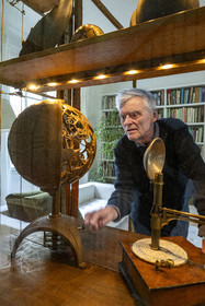 France, Paris, cartoonist and comic book author François Schuiten in his Parisian studio