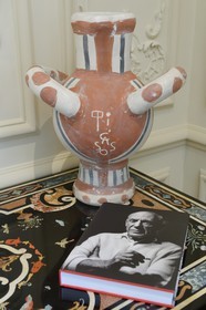 France, Alpes Maritimes, Cannes, the Villa La Californie where Picasso lived, today renamed the Pavillon de Flore by Marina Picasso, the living room