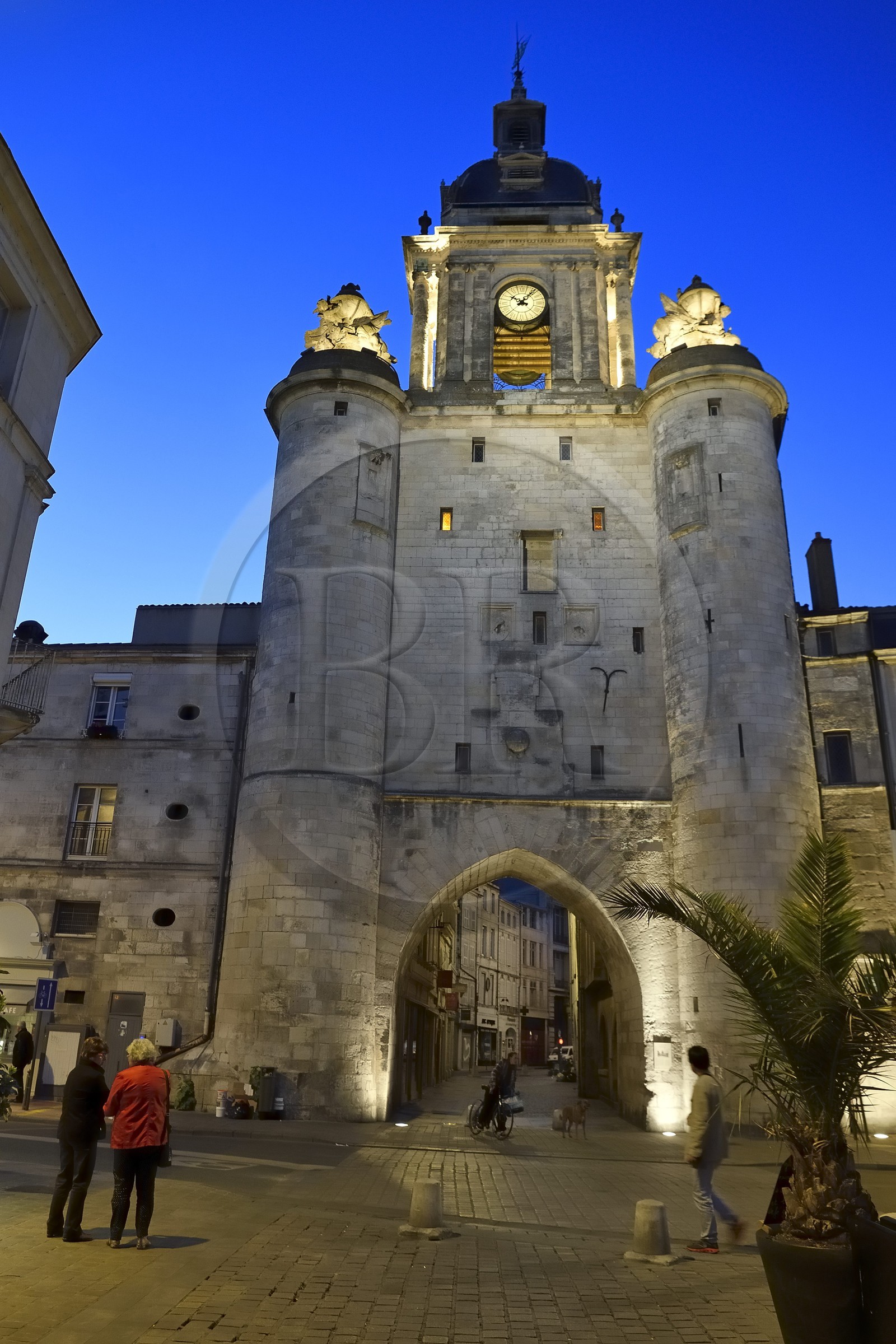 France, Charente-Maritime (17), La Rochelle, la porte de la Grosse Horloge