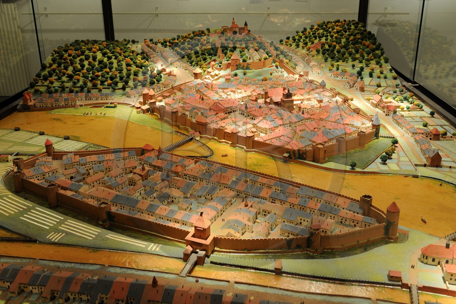 France, Vosges (88), Epinal, Musée historique et archéologique du Chapitre, maquette représentant la ville telle qu’elle était il y a près de quatre siècles