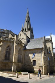 France, Côtes-d'Armor (22), Guingamp, basilique Notre-Dame de Bon-Secours