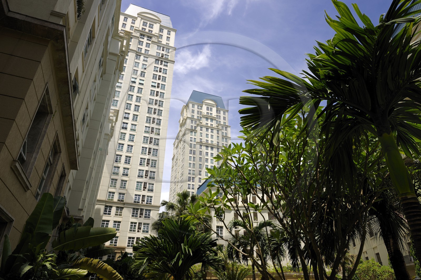 Vietnam, Hanoï, Cau Giay district, new luxury buildings The Manor