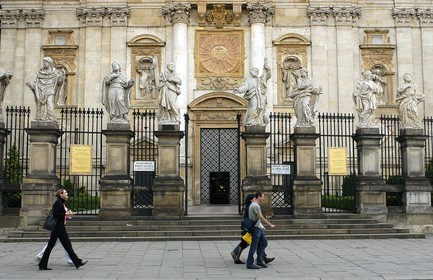 Pologne, Cracovie, vieille ville (Stare Miasto), Eglise Saint Pierre et Saint Paul dans la rue Grodzka
