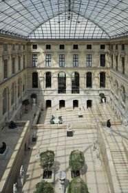 France, Paris (75), Musée du Louvre, la cour Marly