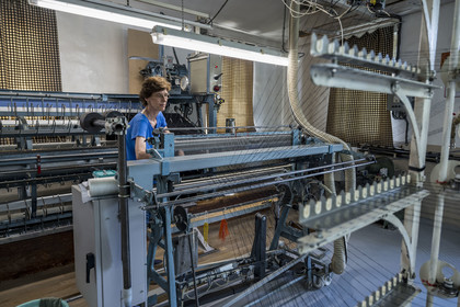 France, Vaucluse (84), L'Isle-sur-la-Sorgue, Manufacture Brun de Vian-Tiran, industrie textile lainière labellisée Entreprise du patrimoine vivant, atelier d'ourdissage