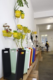 Afrique du Sud, province de Gauteng, Johannesburg, quartier de Braamfontein, Juta street, boutique de design Dokter and misses