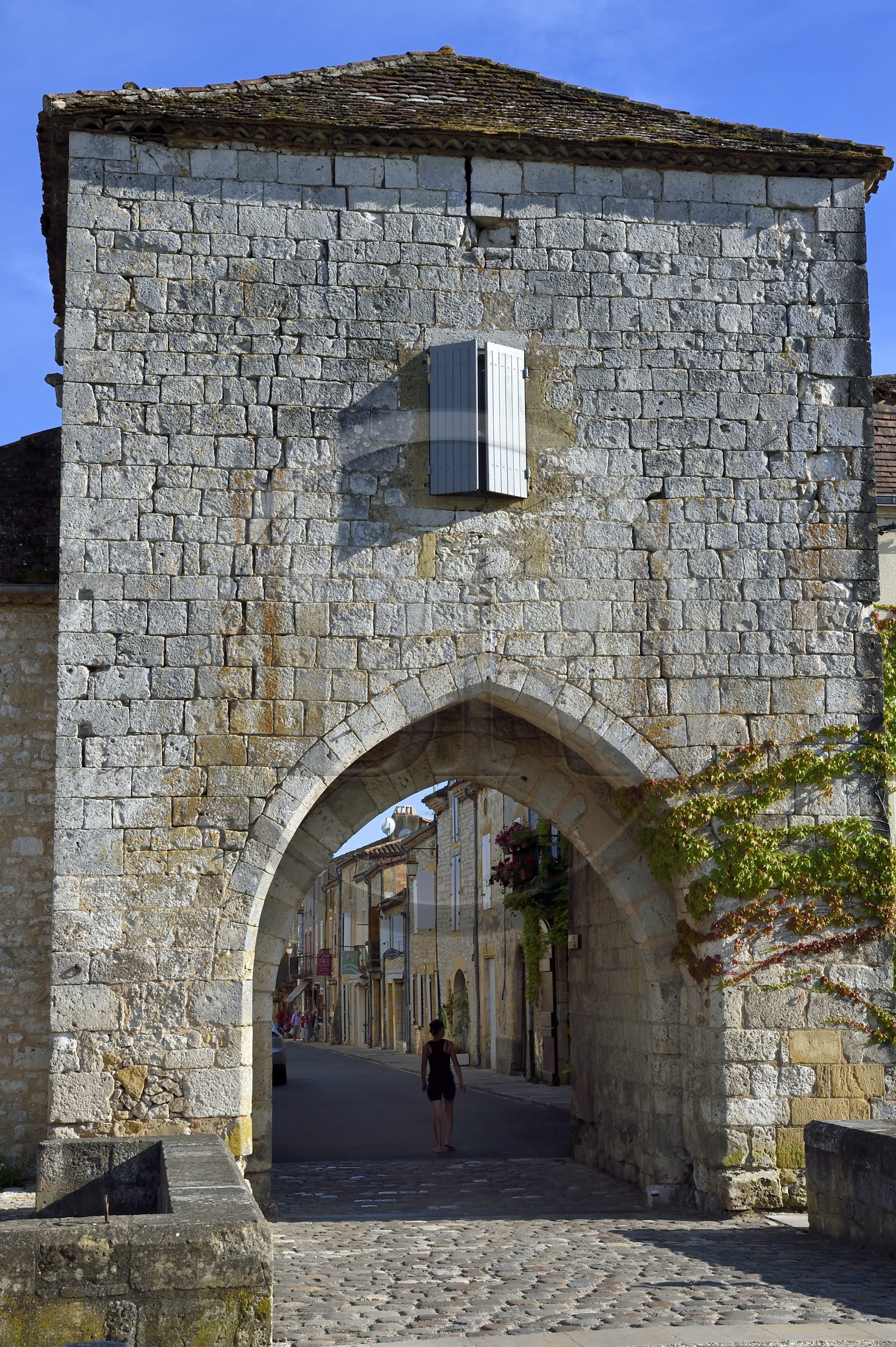 France, Dordogne (24), Périgord Pourpre, Monpazier, labellisé Les Plus Beaux Villages de France, Porte Saint-Jacques
