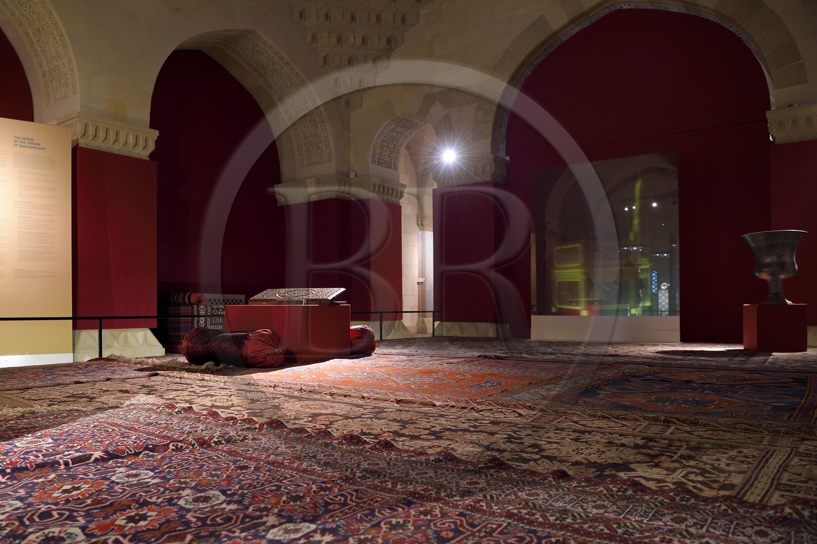 Azerbaïdjan, Bakou, Vieille ville, classée au patrimoine mondial de l'UNESCO, palais des Chirvanchahs, salle du trône