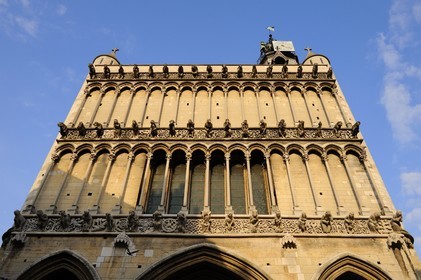 France, Côte d'Or (21), Dijon, l'église Notre-Dame (1230-1250), triple rangées de fausses gargouilles en façade