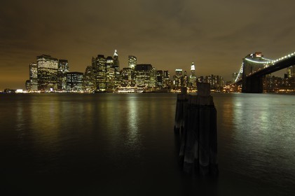 Etats-Unis, New York, Manhattan, le Pont de Brooklyn et le sud de Manhattan