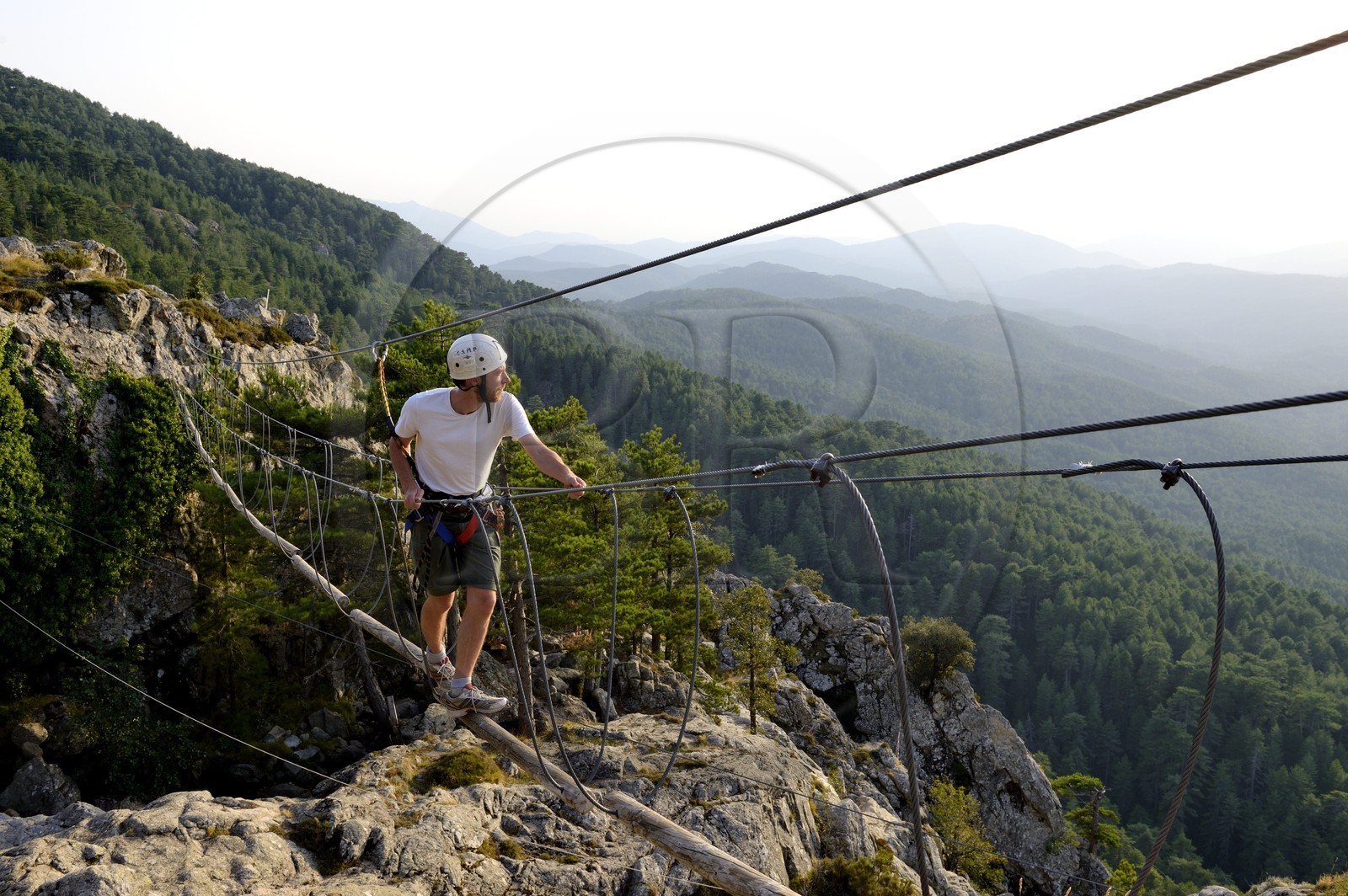 France, Corse-du-Sud (2A), Alta Rocca, massif de Bavella, la via ferrata du parc aventure Corsica Madness