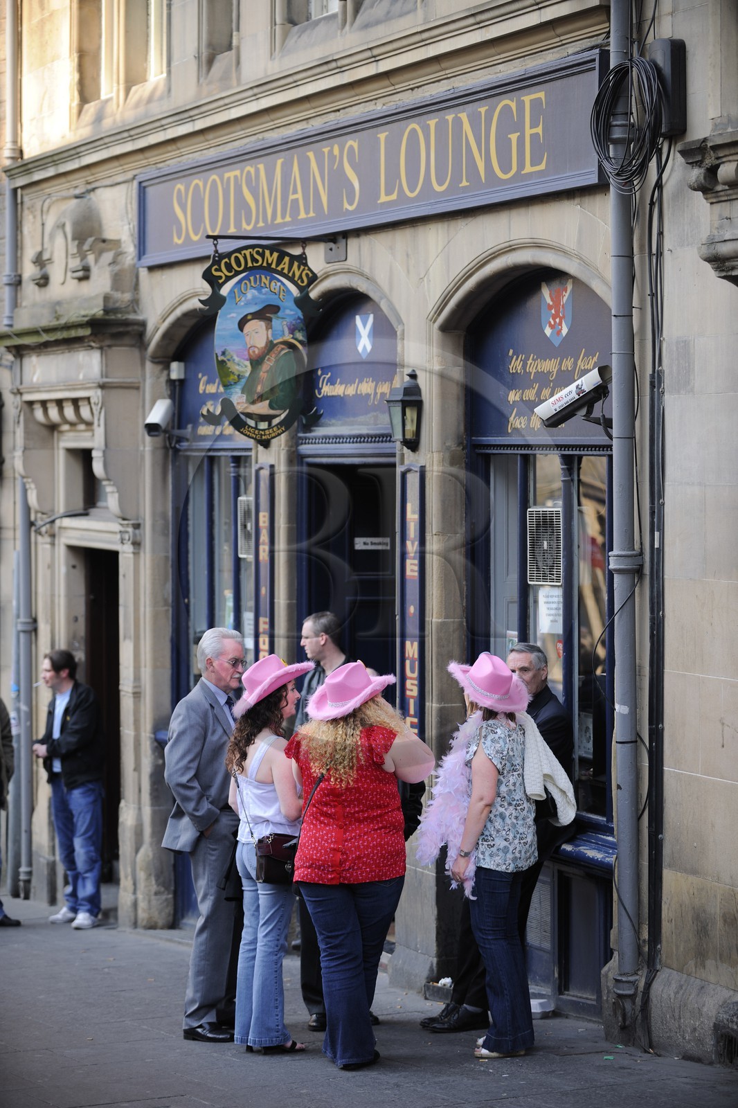 United Kingdom, Scotland, Edinburgh, listed as World Heritage by UNESCO, old town, pub in cockburn street