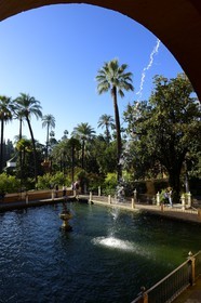 Espagne, Andalousie, Séville, Alcazar de Séville (Reales Alcazares de Sevilla), classé Patrimoine Mondial de l'UNESCO, les jardins et la fontaine de Mercure