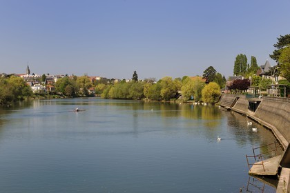 France, Val de Marne, the Marne riverside, the church of Le Perreux-sur-Marne on the left and the banks of Bry-sur-Marne on the right